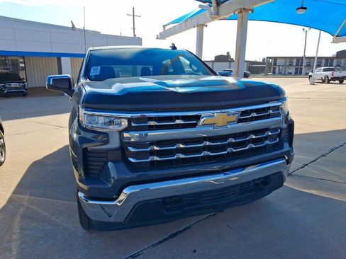 Used 2025 Chevrolet Silverado 1500 LT AWD/4WD image 12