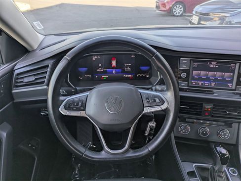 Used 2024 Volkswagen Jetta S image 21