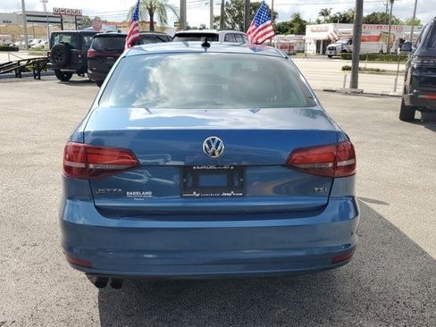 Used 2016 Volkswagen Jetta S image 6