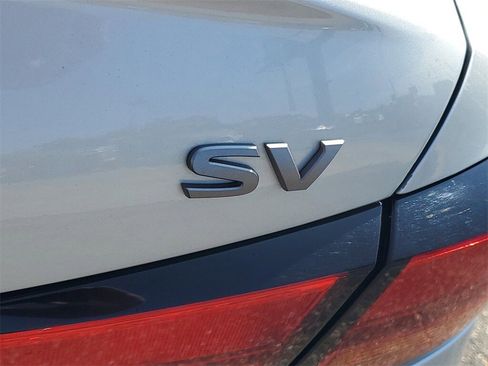 Used 2024 Nissan Altima 2.5 SV image 28