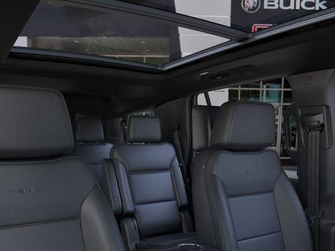 New 2026 GMC Yukon Denali w/ Advanced Technology Package AWD/4WD image 24