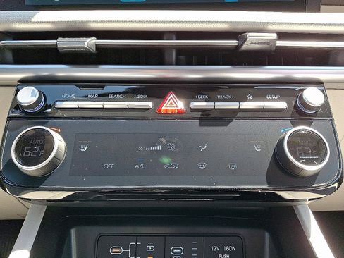 Certified 2025 Hyundai Tucson SEL image 12