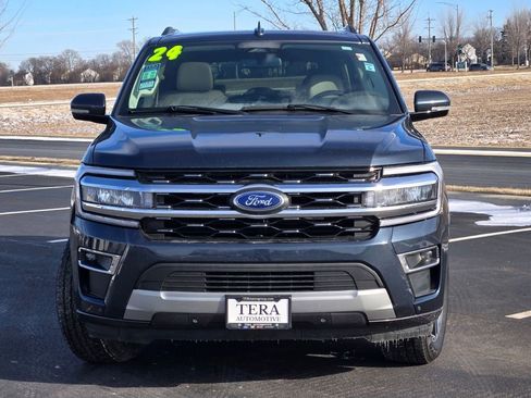 Used 2024 Ford Expedition Limited image 2