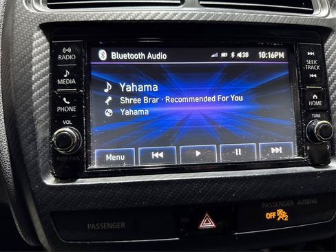 Used 2020 Mitsubishi Outlander Sport AWD image 15