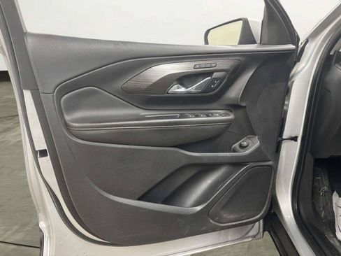 Used 2020 GMC Terrain SLT w/ Preferred Package FWD image 10