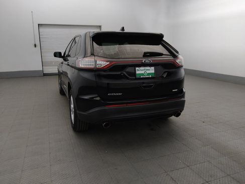 Used 2018 Ford Edge SE AWD/4WD image 6