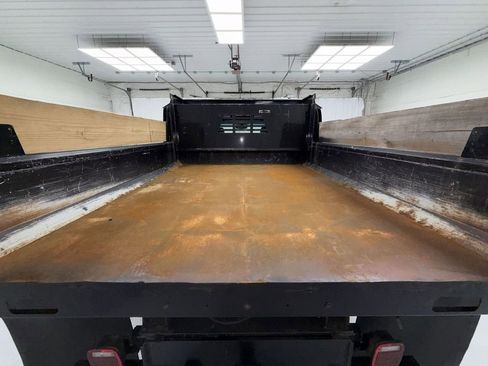 Used 2017 GMC Sierra 3500 4x4 Regular Cab w/ Sierra Convenience Package image 16