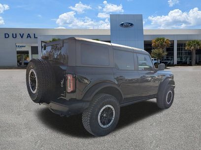 New 2025 Ford Bronco Badlands w/ Sasquatch Package