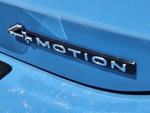 New 2026 Volkswagen Tiguan SE R-Line AWD/4WD image 10