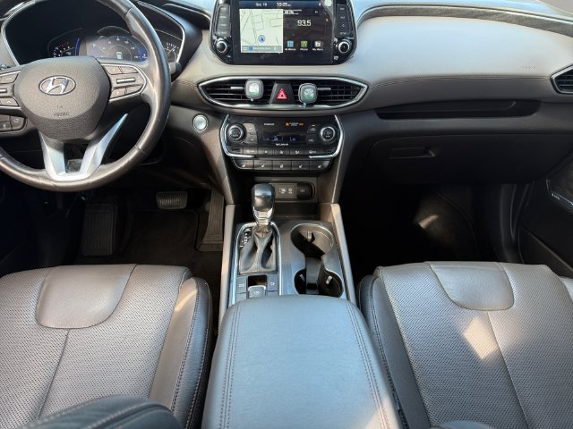 Used 2020 Hyundai Santa Fe Limited FWD image 12