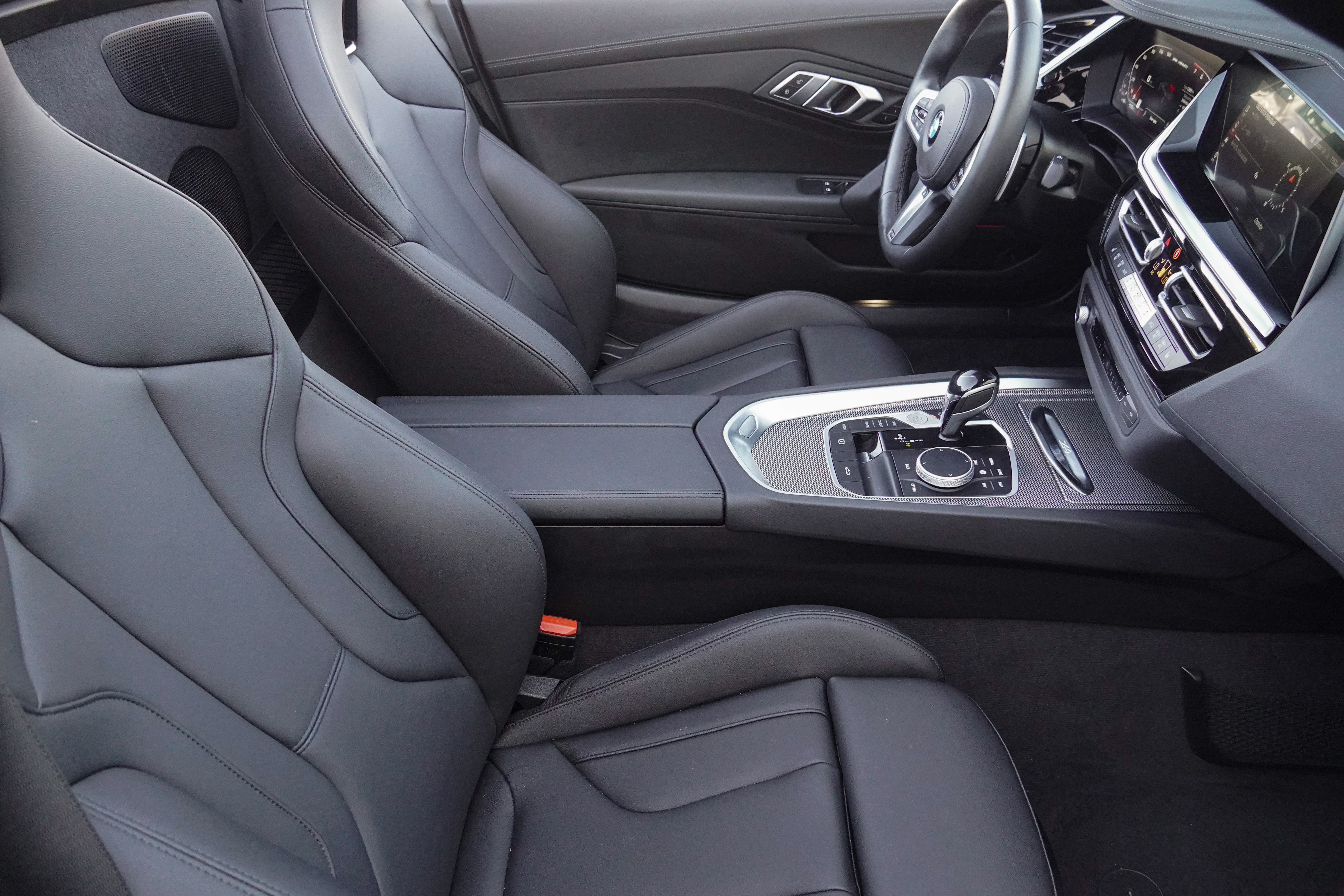 Certified 2026 BMW Z4 M40i RWD image 12