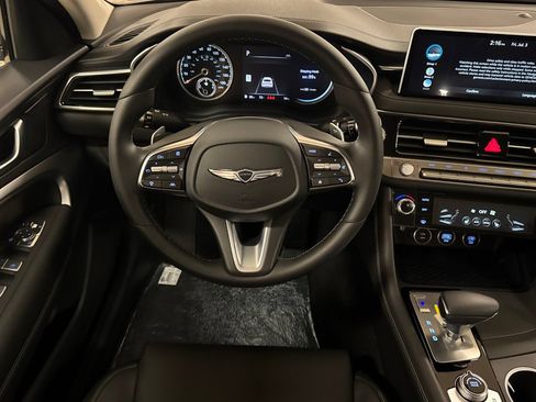 New 2026 Genesis G70 2.5T RWD image 14