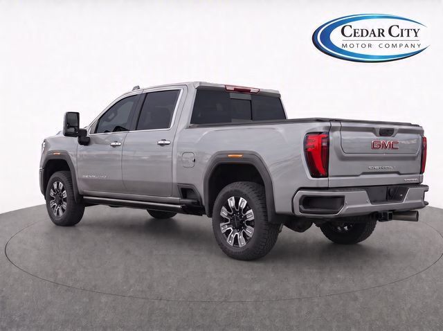 Used 2025 GMC Sierra 3500 Denali w/ Denali Reserve Package AWD/4WD image 3