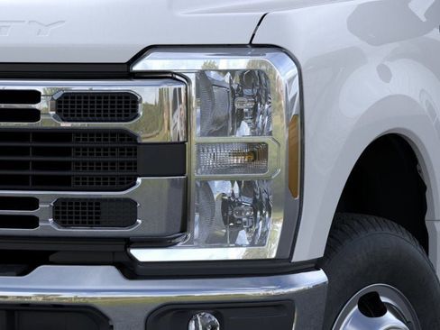 New 2026 Ford F350 XL w/ XL Chrome Package AWD/4WD image 48