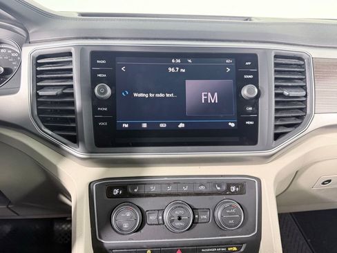 Used 2019 Volkswagen Atlas SE image 19