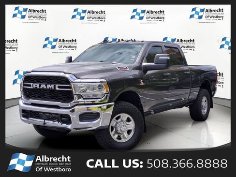 Used 2024 RAM 2500 Tradesman w/ Chrome Appearance Group AWD/4WD image 1