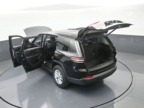 Used 2021 Jeep Grand Cherokee L Laredo w/ Luxury Tech Group I image 70