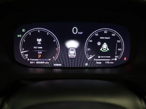 Certified 2026 Acura MDX SH-AWD w/ Advance Package image 3