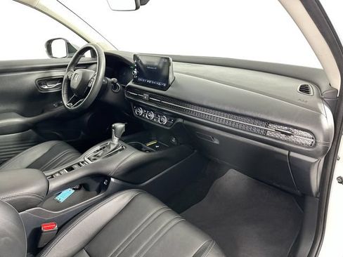 Used 2023 Honda HR-V EX-L image 28
