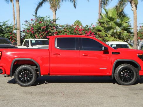 Used 2022 GMC Sierra 1500 Elevation RWD image 10