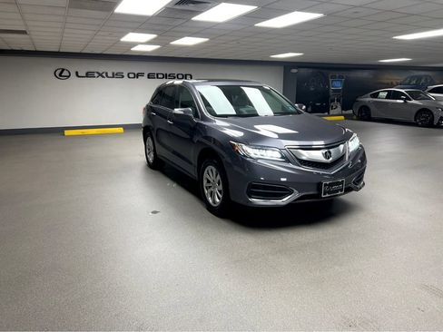 Used 2017 Acura RDX AWD w/ Technology Package image 1