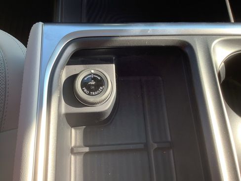 New 2026 Ford Expedition Platinum w/ Platinum Ultimate Package AWD/4WD image 22