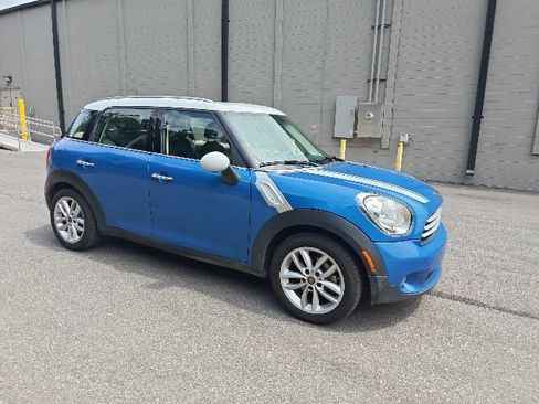Used 2013 MINI Cooper Countryman FWD image 1