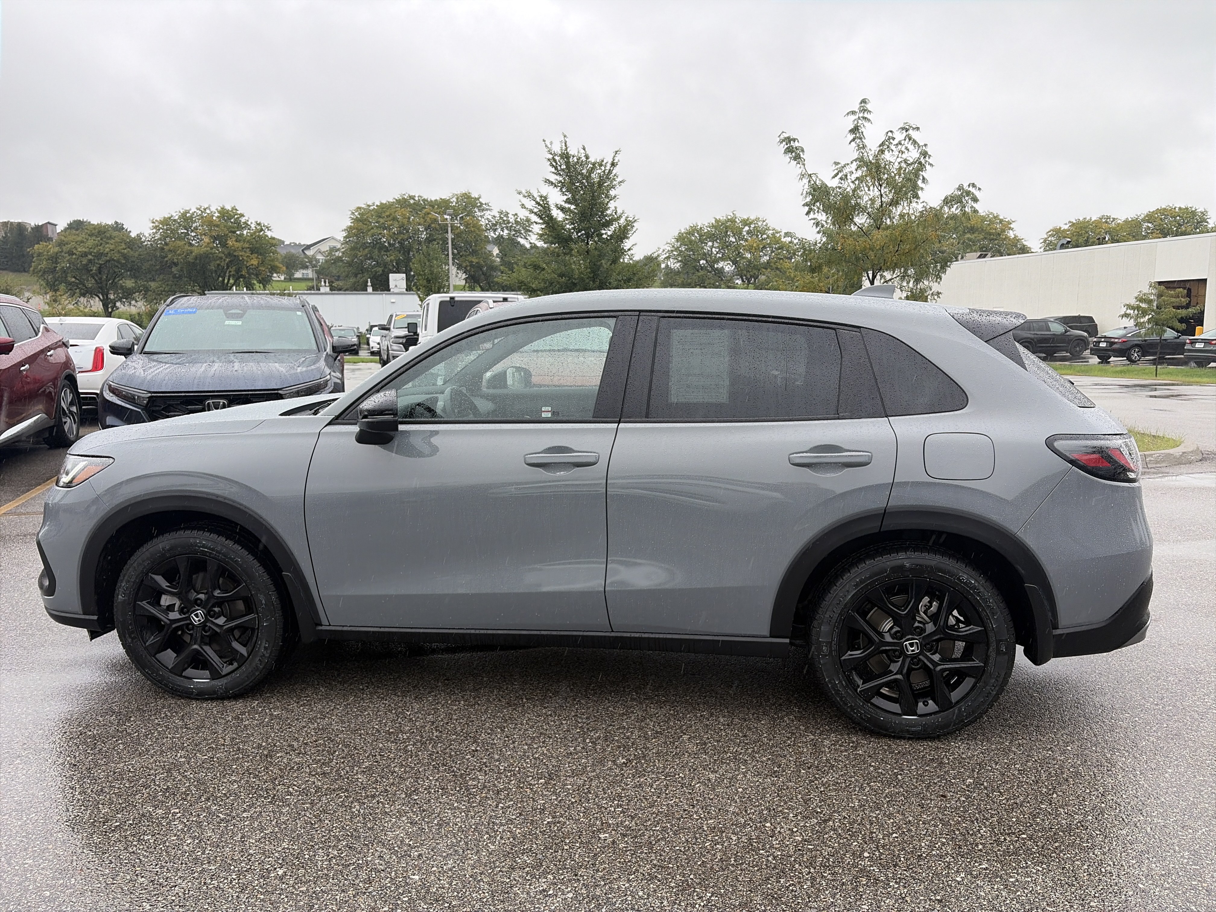 Certified 2025 Honda HR-V Sport image 8