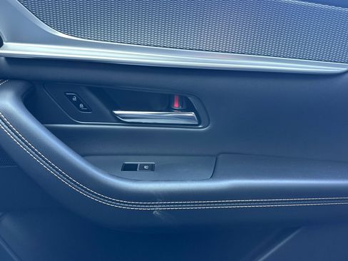 Used 2025 MAZDA CX-90 Plug-In Hybrid w/ Premium Plus image 30