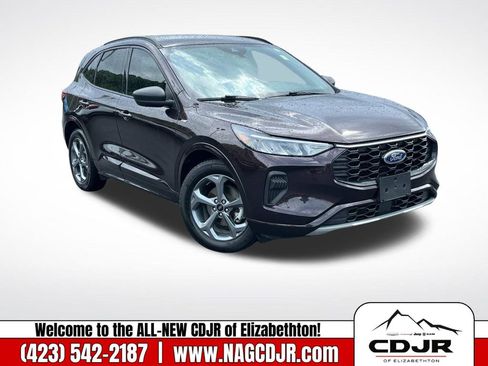 Used 2023 Ford Escape ST-Line w/ Tech Pack #1 image 1