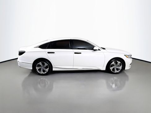Used 2019 Honda Accord EX-L image 11