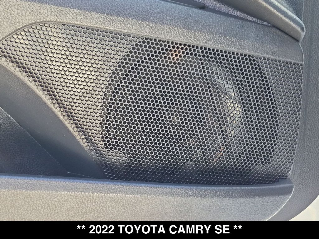 Used 2022 Toyota Camry SE AWD/4WD image 27