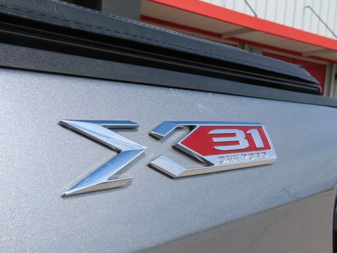 Used 2023 GMC Sierra 1500 Pro w/ Graphite Edition AWD/4WD image 14