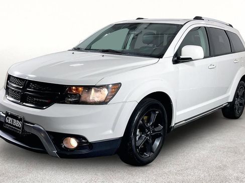 Used 2018 Dodge Journey Crossroad FWD image 15
