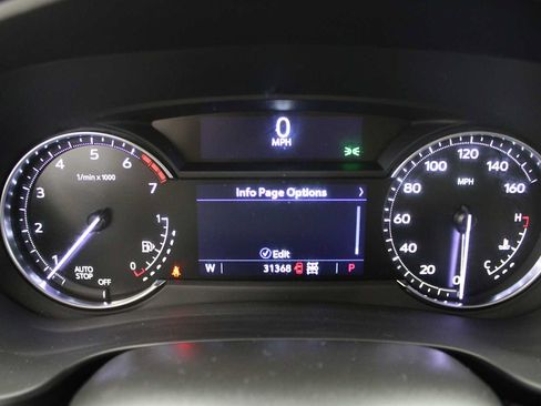 Used 2023 Cadillac XT4 Premium Luxury AWD/4WD image 5