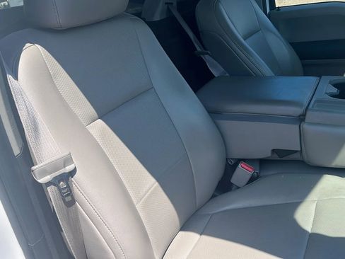 Used 2016 Ford F150 XL w/ Equipment Group 101A Mid image 13