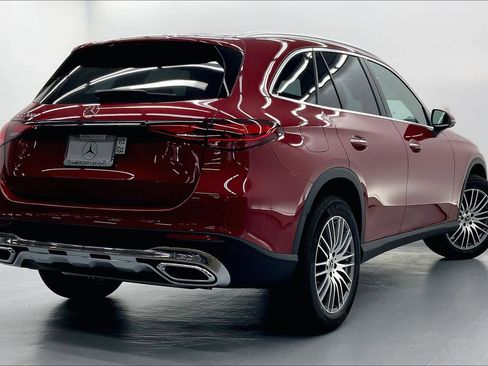 New 2026 Mercedes-Benz GLC 300 image 8