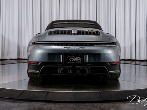 Used 2025 Porsche 911 Carrera GTS image 17