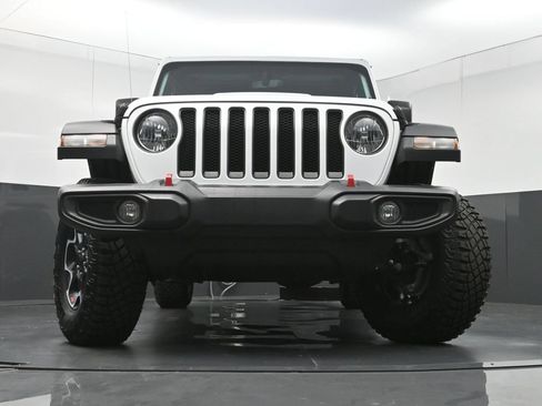 Used 2023 Jeep Wrangler Unlimited Rubicon w/ Cold Weather Group AWD/4WD image 27