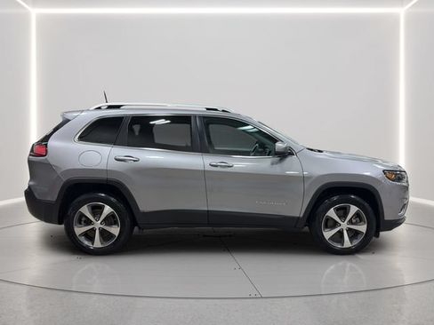 Used 2020 Jeep Cherokee Limited AWD/4WD image 6