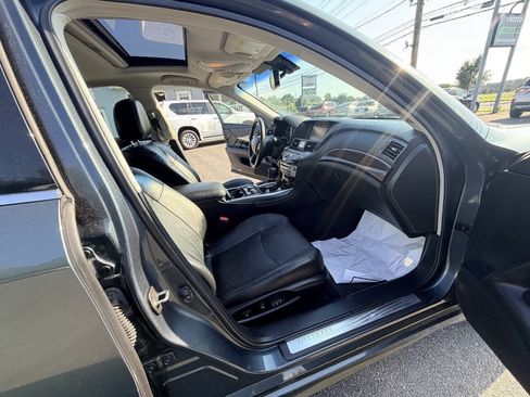 Used 2011 INFINITI M37 x w/ Premium Pkg AWD/4WD image 54