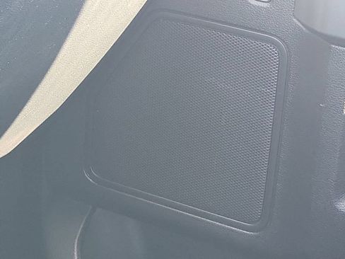 Used 2018 Ford F150 XLT w/ Equipment Group 302A Luxury AWD/4WD image 29