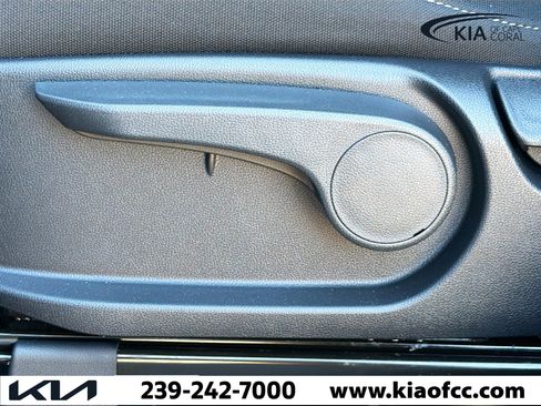 New 2026 Kia Sorento LX image 26