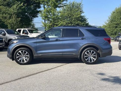 Certified 2020 Ford Explorer ST w/ Premium Technology Package AWD/4WD image 2