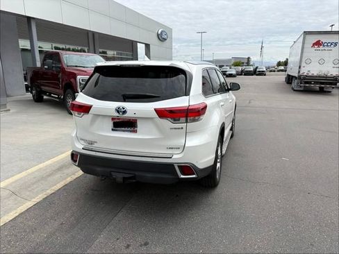 Used 2019 Toyota Highlander Limited AWD/4WD image 12