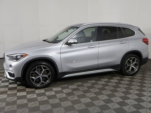 Used 2018 BMW X1 xDrive28i AWD/4WD image 17
