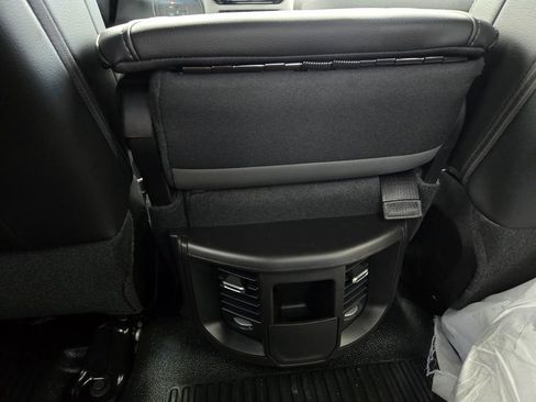 New 2026 RAM 3500 Tradesman AWD/4WD image 15