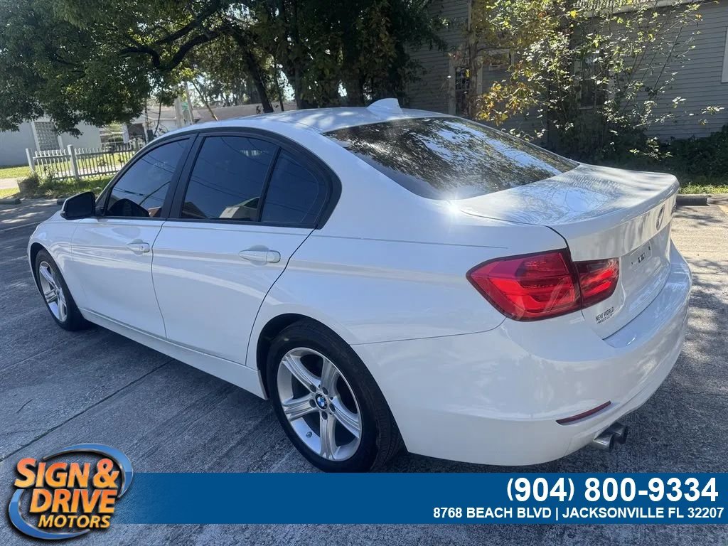 Used 2013 BMW 328i Sedan RWD image 5