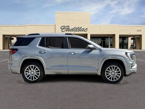 Used 2026 GMC Terrain Denali AWD/4WD image 4
