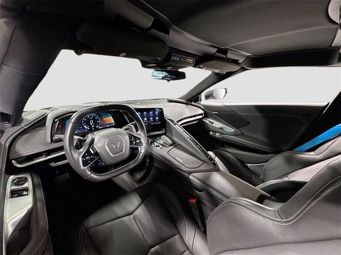 Used 2023 Chevrolet Corvette Stingray Coupe w/ Z51 Performance Package image 17